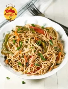 cook hakka noodles​ 