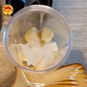 strawberry milkshake