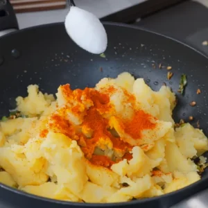 samosa with chutney