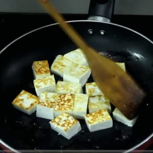 paneer curry with greens
